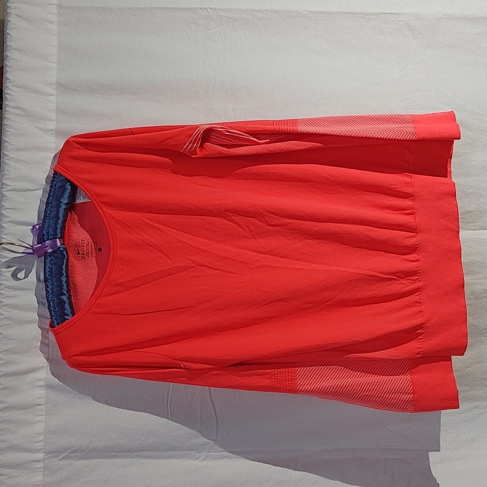 Nike Dri-Fit Top
